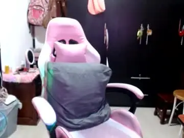 Chaturbate Free Porn Cam of kateeen18