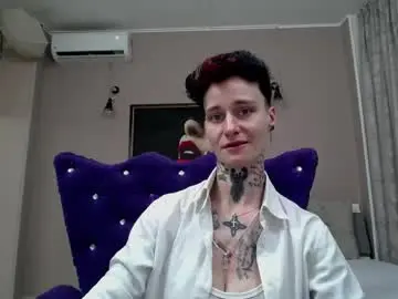 Chaturbate Adult Webcams of kennyvibe