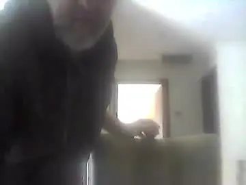 Chaturbate Live Sex Cam of squirting_daddy