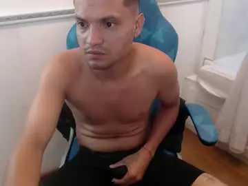 Chaturbate Watch Live Sex Cams of brian_waller