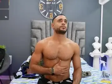 Chaturbate Live Sex of emilio_brandon