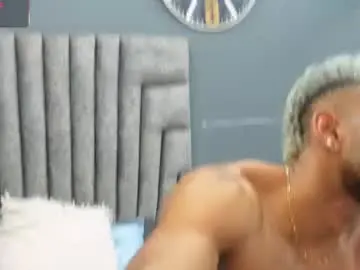Chaturbate Free Porn Cam of emilio_brandon