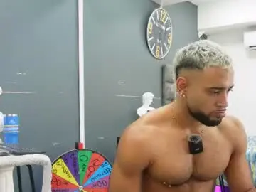 Chaturbate Adult Webcams of emilio_brandon