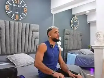 Chaturbate Live Sex of emilio_brandon