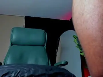 Chaturbate Watch Live Sex Cams of noahcrux