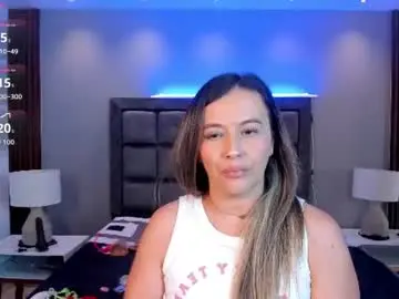 Chaturbate Live Sex of susann_ross