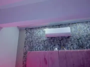 Chaturbate Live Sex Cam of aliccecooper