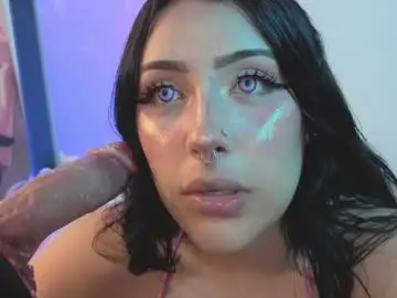 Chaturbate Live Sex of ashlynnlowe_