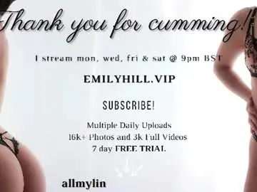 Chaturbate Watch Live Sex Cams of littlee33