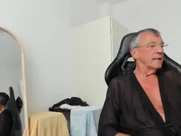 Chaturbate Sex Chat of 200gentleman