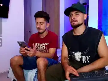 Chaturbate Sex Cam of aron_santoro1