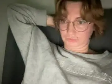 Chaturbate Free Live Porn of bobwig4