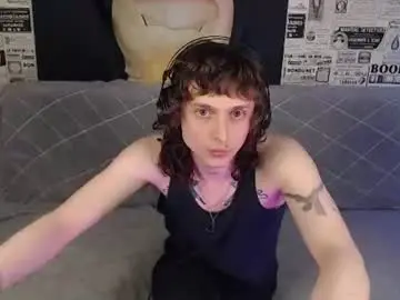 Chaturbate Free Porn Cam of g1vememoney