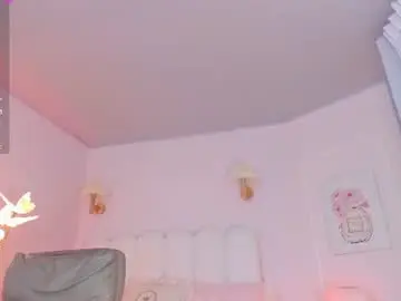 Chaturbate Sex Cam of little_sweet_18