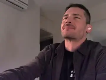Chaturbate Nude Webcam of mr_th0m