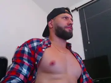 Chaturbate Free Live Porn of oliverdrew1