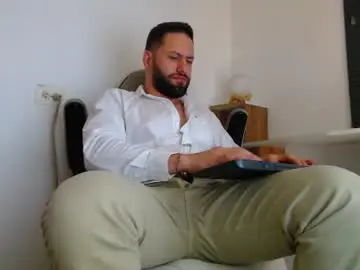 Chaturbate Live Sex of oliverdrew1