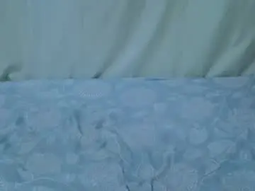 Chaturbate Live Sex Cam of pretty_swirl