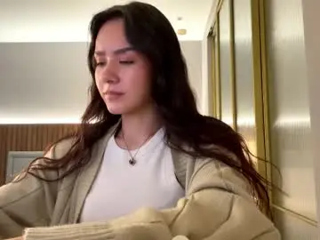 Chaturbate Live Sex Cam of aisha_eilish