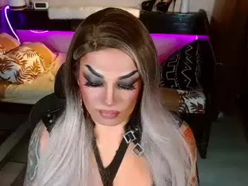 Chaturbate Free Porn Cam of imurwildtruequeen
