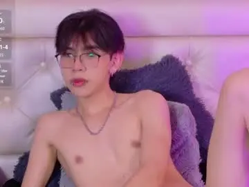 Chaturbate Watch Live Sex Cams of kim_adrien