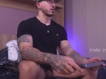 Chaturbate Adult Video Chat of alejo_wolf