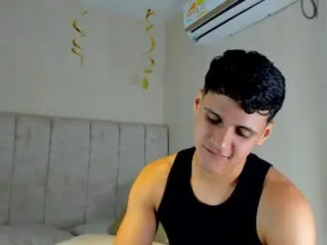 Chaturbate Sex Chat of andy_vincezco
