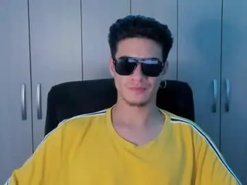 Chaturbate Sex Chat of dominic_radccliffe