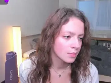 Chaturbate Nude Webcam of mari_wens