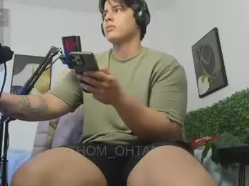 Chaturbate Adult Webcams of thom_ohtani