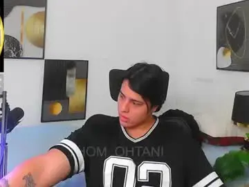 Chaturbate Free Live Porn of thom_ohtani