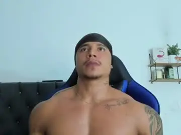 Chaturbate Best live sex cam show of adam_boss