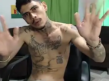 Chaturbate Adult Webcam of alpha_zom