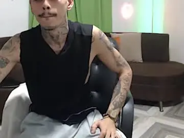 Chaturbate Free Porn Cam of alpha_zom