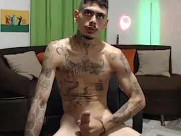 Chaturbate Adult Webcams of alpha_zom