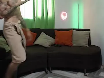 Chaturbate Adult Webcam of alpha_zom