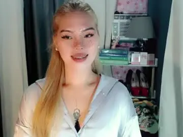 Chaturbate Adult Video Chat of andrea06121998