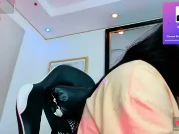 Chaturbate Best live sex cam show of karol_scott1