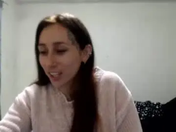 Chaturbate Live Sex Cam of bella_luna34
