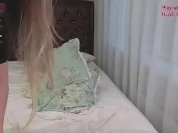 Chaturbate Watch Live Sex Cams of cute_darina