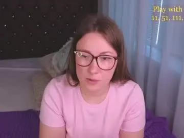 Chaturbate Nude Webcam of cute_darina