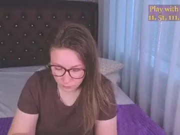 Chaturbate Best live sex cam show of cute_darina