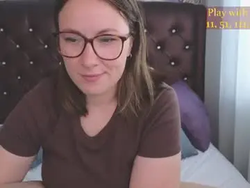 Chaturbate Best live sex cam show of cute_darina