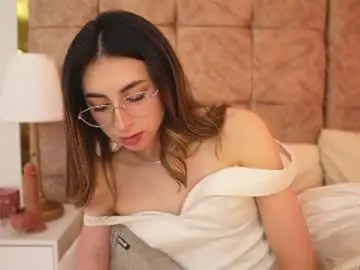 Chaturbate Adult Video Chat of emmaclark__