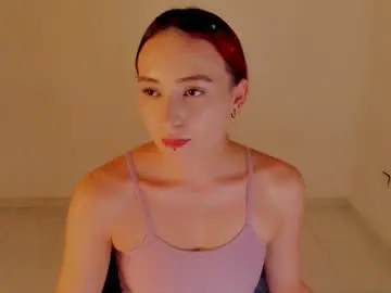 Chaturbate Free Porn Cam of gia_white01