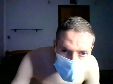Chaturbate Live Sex Cam of leo_one_uno
