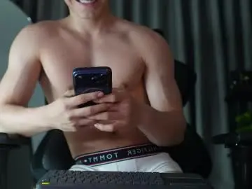 Chaturbate Adult Video Chat of max_cortes1_