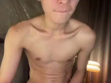 Chaturbate Best live sex cam show of yummyjustine07