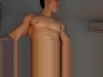 Chaturbate Sex Cam of aaronmagnum