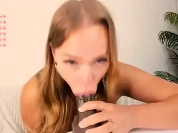 Chaturbate Live Sex Cam of alice_pinkys